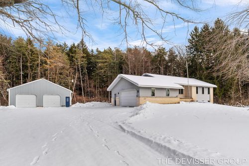 4185 24th Street, Dorr, MI, 49323 | Card Image