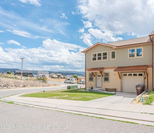 2021 E Ballard Ave, Silt, CO, 81652-8856 | Card Image