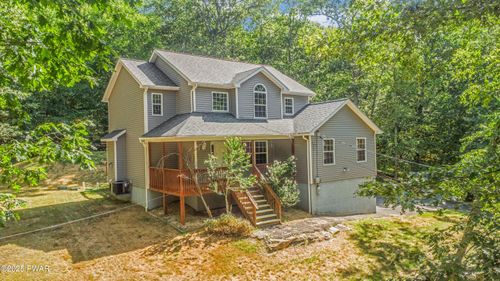 2117 Owl Pass, Bushkill, PA, 18324-8667 | Card Image