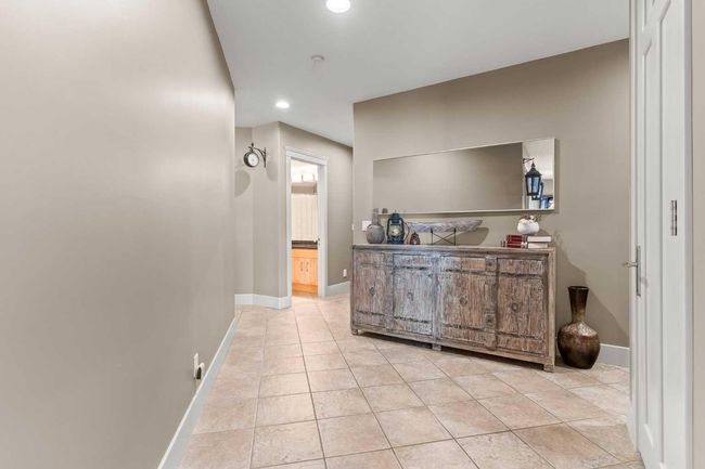 31 Summit Pointe Dr, House other with 4 bedrooms, 5 bathrooms and 4 parking in Heritage Pointe AB | Image 19