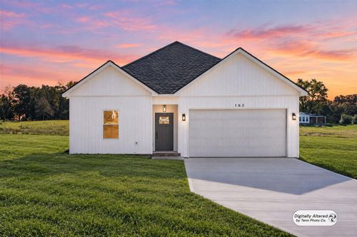 182 Haney Dr, Cookeville, TN, 38506-3323 | Card Image