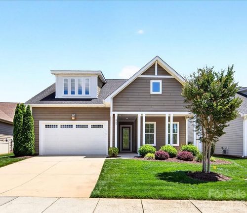 249 Stone Mountain Way, Denver, NC, 28037-4210 | Card Image