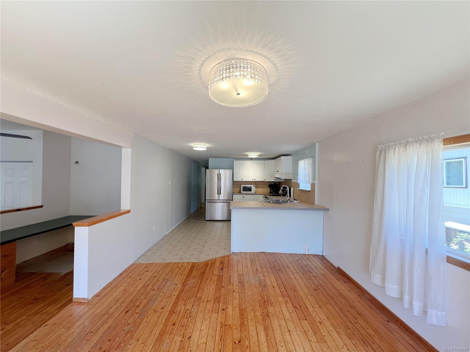 Residential in Gold River 5