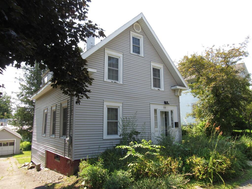 Pond St, Orono, ME 04473