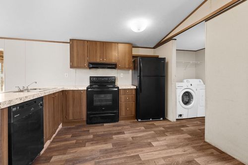 106 Sunflower Fld, Elgin, TX, 78621-2160 | Card Image