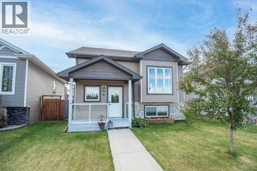 6 Castella Cres, Red Deer, AB, T4P0L4 | Card Image