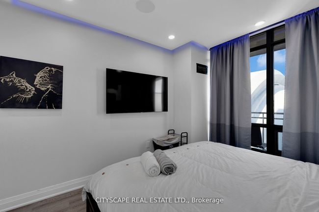 2308 - 3 Navy Wharf Crt, Condo with 3 bedrooms, 2 bathrooms and 1 parking in Toronto ON | Image 17