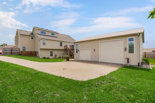 7086 Sw Crystal Ln, Trimble, MO, 64492-9243 | Card Image