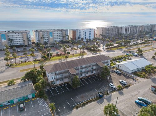 202-304 Barracuda Ave, Fort Walton Beach, FL, 32548-3145 | Card Image