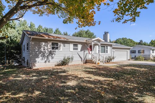 10588 Harlow Rd, Greenville, MI, 48838-9107 | Card Image