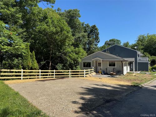 35 S Quincy Court S, Lewisboro, NY, 10526 | Card Image