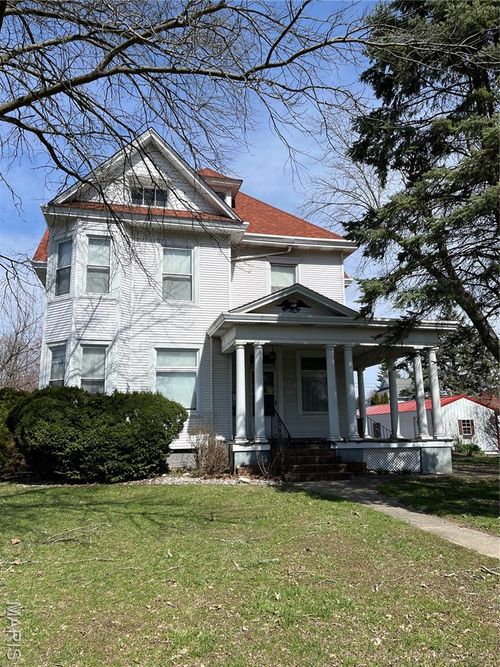 101 E 1st North St, Mount Olive, IL, 62069-1302 | Card Image