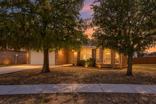 321 Tripp Trl, Denton, TX, 76207-7285 | Card Image
