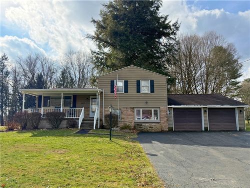 643 N Liberty Rd, Grove City, PA, 16127-4107 | Card Image