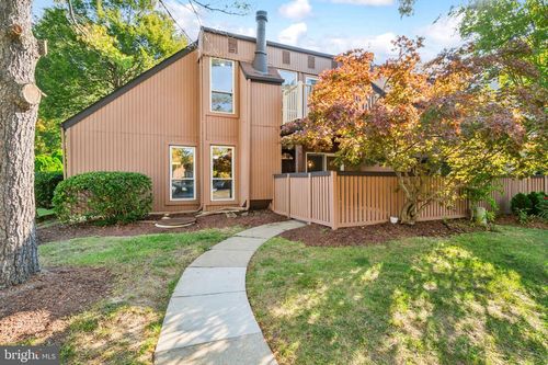17-8016 Pantano Pl, ALEXANDRIA, VA, 22309-1455 | Card Image