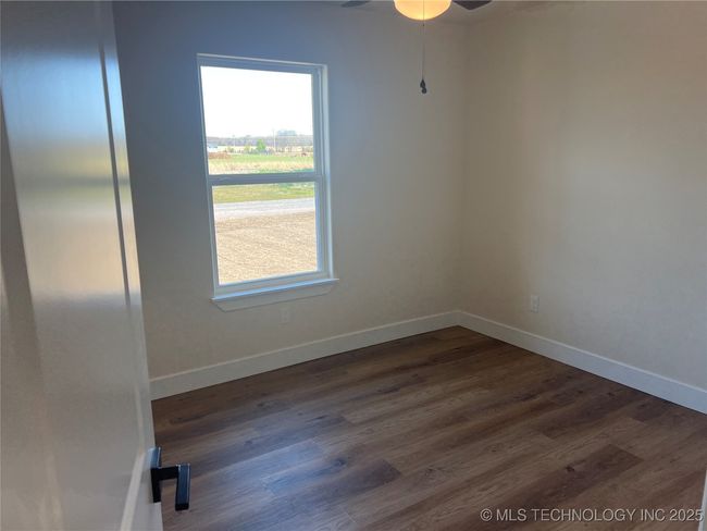 14901 N Iredelle Way, House other with 3 bedrooms, 2 bathrooms and null parking in Tahlequah OK | Image 14