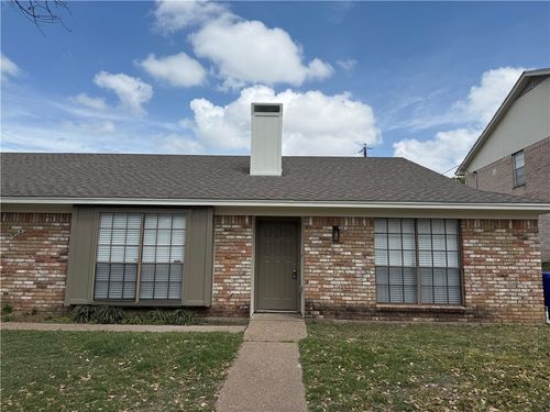 300-300 Mill Creek Circle, Woodway, TX, 76712 | Card Image