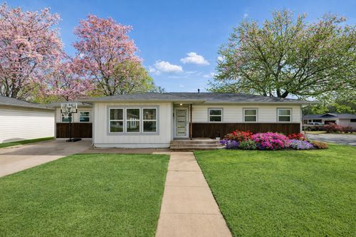 1401 N Highland Ave, Sherman, TX, 75092-3526 | Card Image