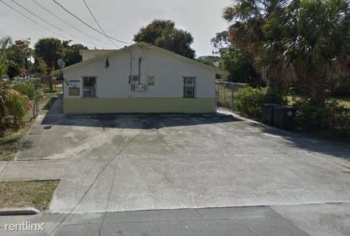 616 11th St, West Palm Beach, FL, 33401-3213 | Card Image