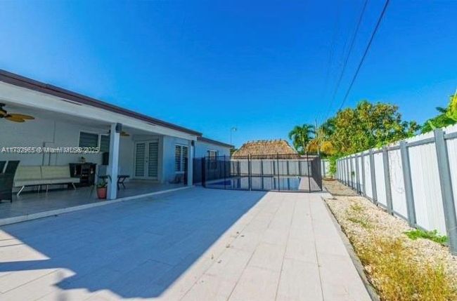 9485 Thanksgiving Dr, House other with 4 bedrooms, 3 bathrooms and null parking in Cutler Bay FL | Image 28