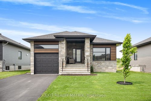 521 Barrage St, Casselman, ON, K0A1M0 | Card Image