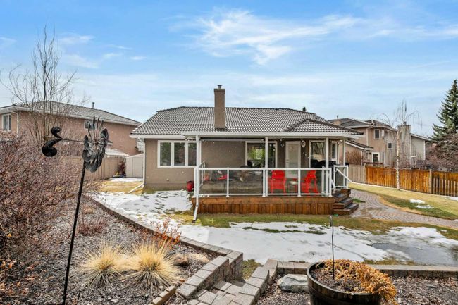 755 Hawkside Mews Nw, Home with 4 bedrooms, 3 bathrooms and 4 parking in Calgary AB | Image 41