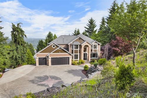 3024 41st St Se, Puyallup, WA, 98374-1739 | Card Image