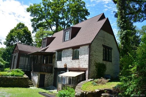 64 Balmville Rd, Newburgh, NY, 12550-1978 | Card Image