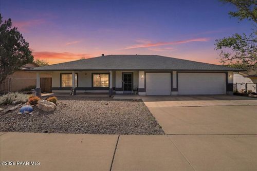 3456 N Navajo Dr, Prescott Valley, AZ, 86314-8252 | Card Image