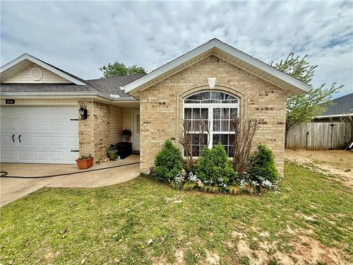 510 Maplewood Dr, Centerton, AR, 72719-9668 | Card Image