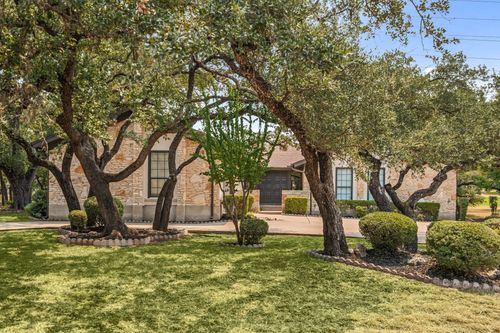 106 White Sands Dr, Lakeway, TX, 78734-4548 | Card Image