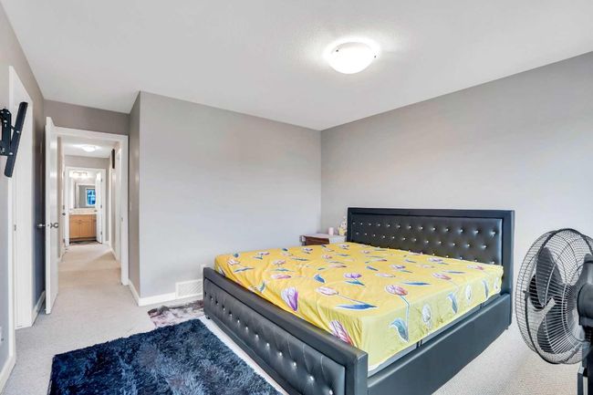 1240 Kings Heights Rd Se, House other with 4 bedrooms, 5 bathrooms and 4 parking in Airdrie AB | Image 11
