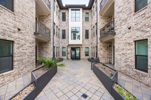 unit-2202-4325 Jackson Ave, Austin, TX, 78731-6180 | Card Image