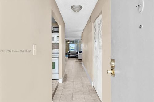 apt-a401-2017 Nw 46th Ave, Lauderhill, FL, 33313-5212 | Card Image