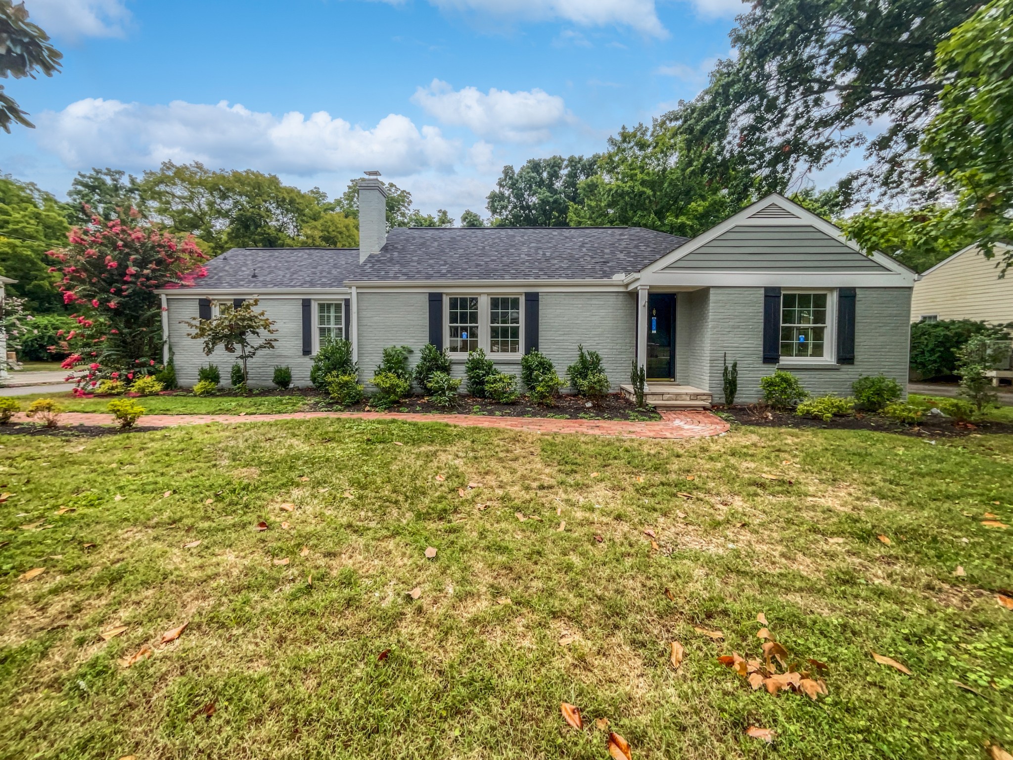 Sugar Tree Rd, Nashville, TN 37215