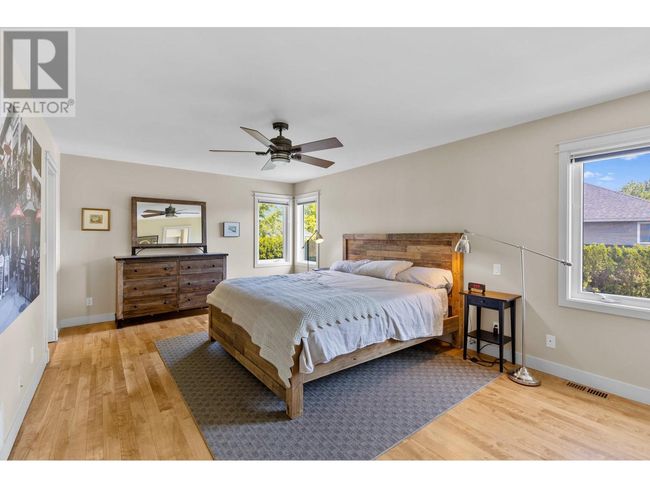 464 Cascia Dr, House other with 4 bedrooms, 4 bathrooms and 2 parking in Kelowna BC | Image 25