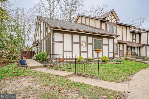 8 Sycamore Ct, LUMBERTON, NJ, 08048-3417 | Card Image