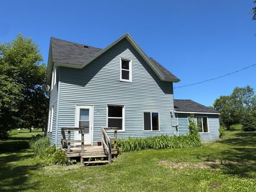 17864 County Road 66 Ne, Eagle Bend, MN, 56446-8114 | Card Image