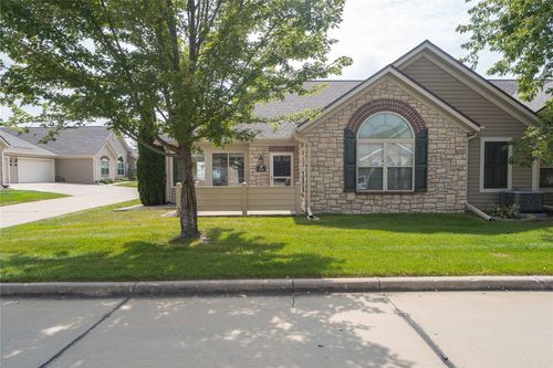 unit-142-3305 Se Glenstone Dr, Grimes, IA, 50111-5078 | Card Image