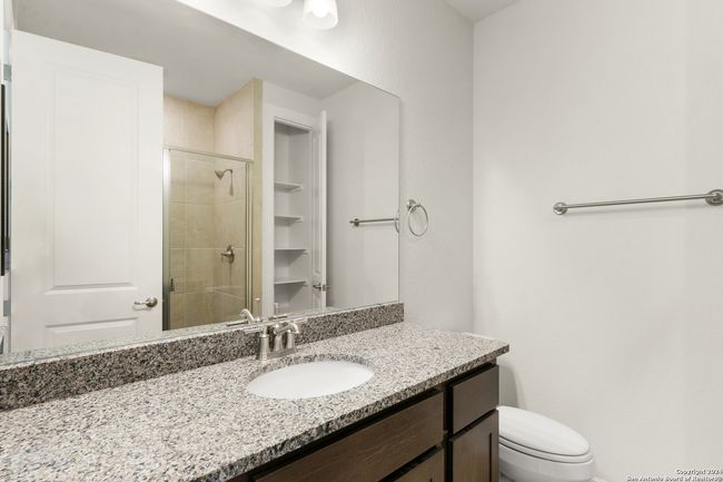948 Nolte Bnd, House other with 3 bedrooms, 3 bathrooms and null parking in Seguin TX | Image 38