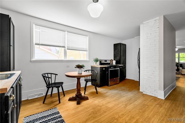 204 Woodside Ave, Home with 6 bedrooms, 2 bathrooms and null parking in Buffalo NY | Image 17