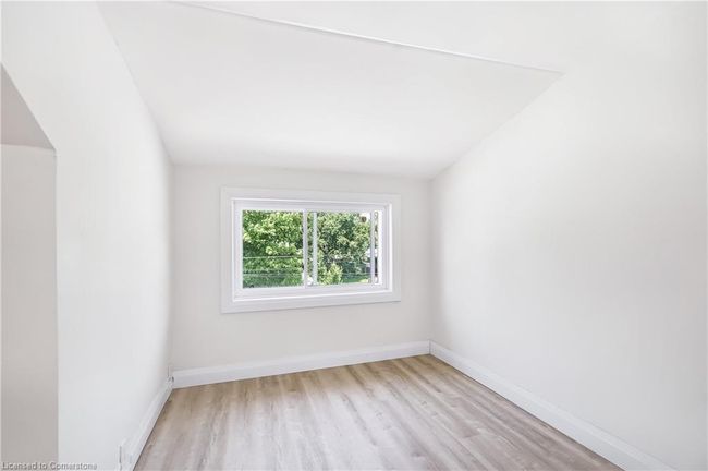 10 Comet Ave, House other with 5 bedrooms, 3 bathrooms and 1 parking in Hamilton ON | Image 27