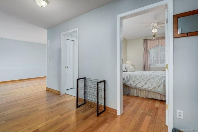 2267 Nitnat Pl, House other with 4 bedrooms, 3 bathrooms and 4 parking in Courtenay BC | Image 21