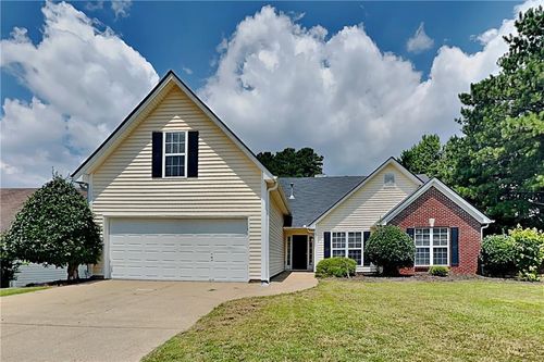 1096 Sham Pointe Dr, Lawrenceville, GA, 30043-1607 | Card Image