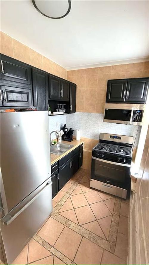 771 Hendrix St, Brooklyn, NY, 11207-7271 | Card Image