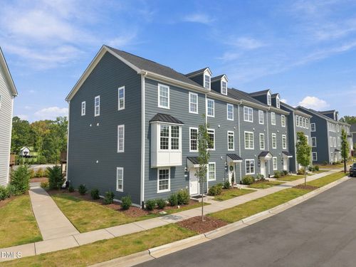 516 Whitehall Cir, Durham, NC, 27713-8389 | Card Image