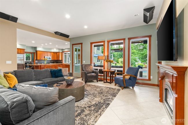 5417 Boulevard Extension Rd Se, House other with 3 bedrooms, 6 bathrooms and 4 parking in Olympia WA | Image 8