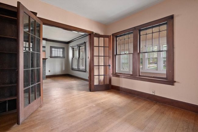 304 W Keith Ave, House other with 4 bedrooms, 2 bathrooms and 2 parking in Waukegan IL | Image 16