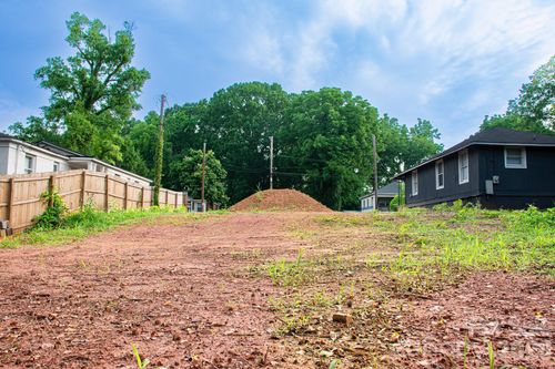 4-2321 Dundeen St, Charlotte, NC, 28216-4917 | Card Image
