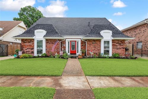 4200 Rhone Dr, Kenner, LA, 70065-1764 | Card Image